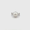 This Willie Creek Pearls ring is composed of 9K white gold, with a single 11-12 mm button, white pearl with excellent lustre.