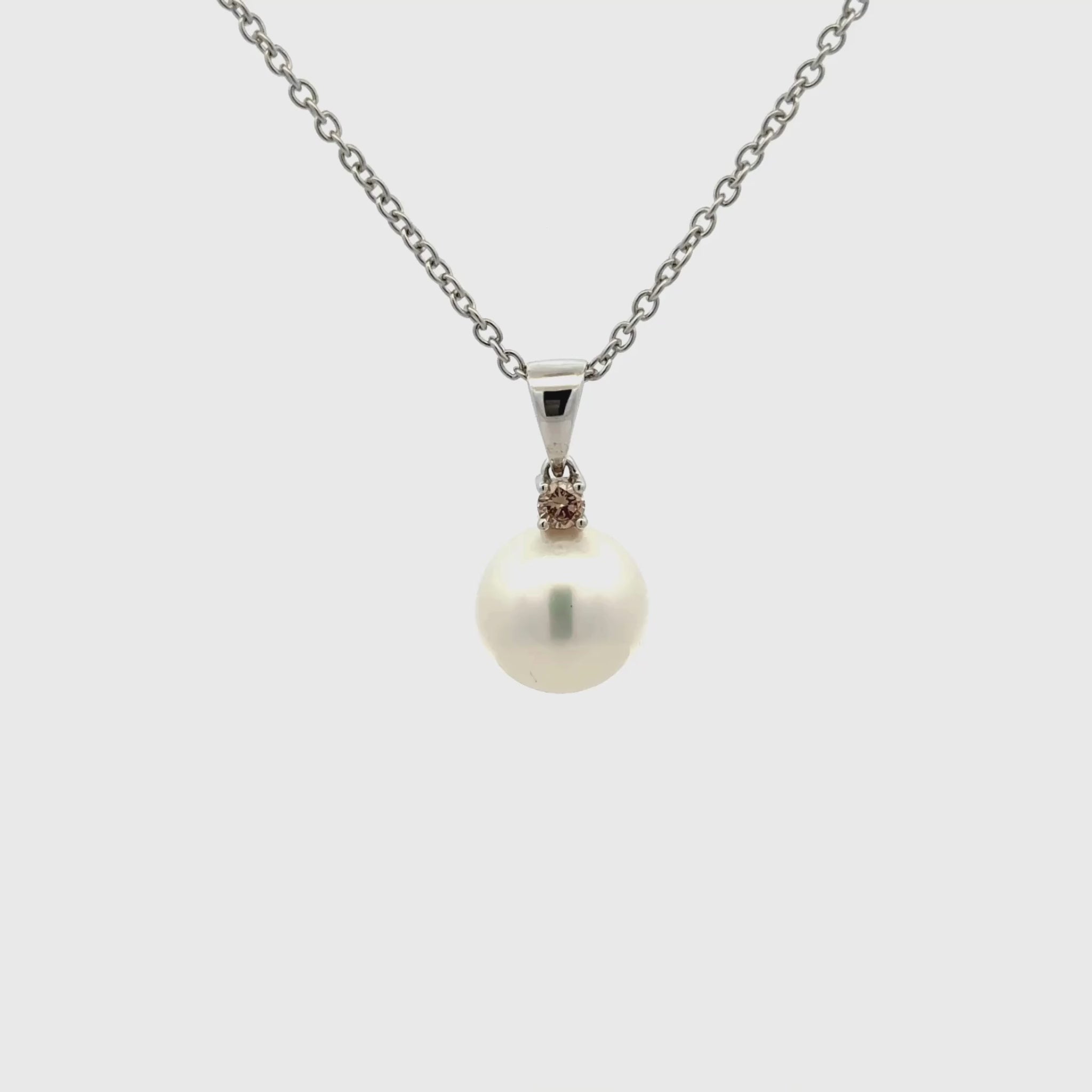 9K White Gold Australian South Sea 11-12 mm Cultured Pearl & Diamond Pendant 360 view video