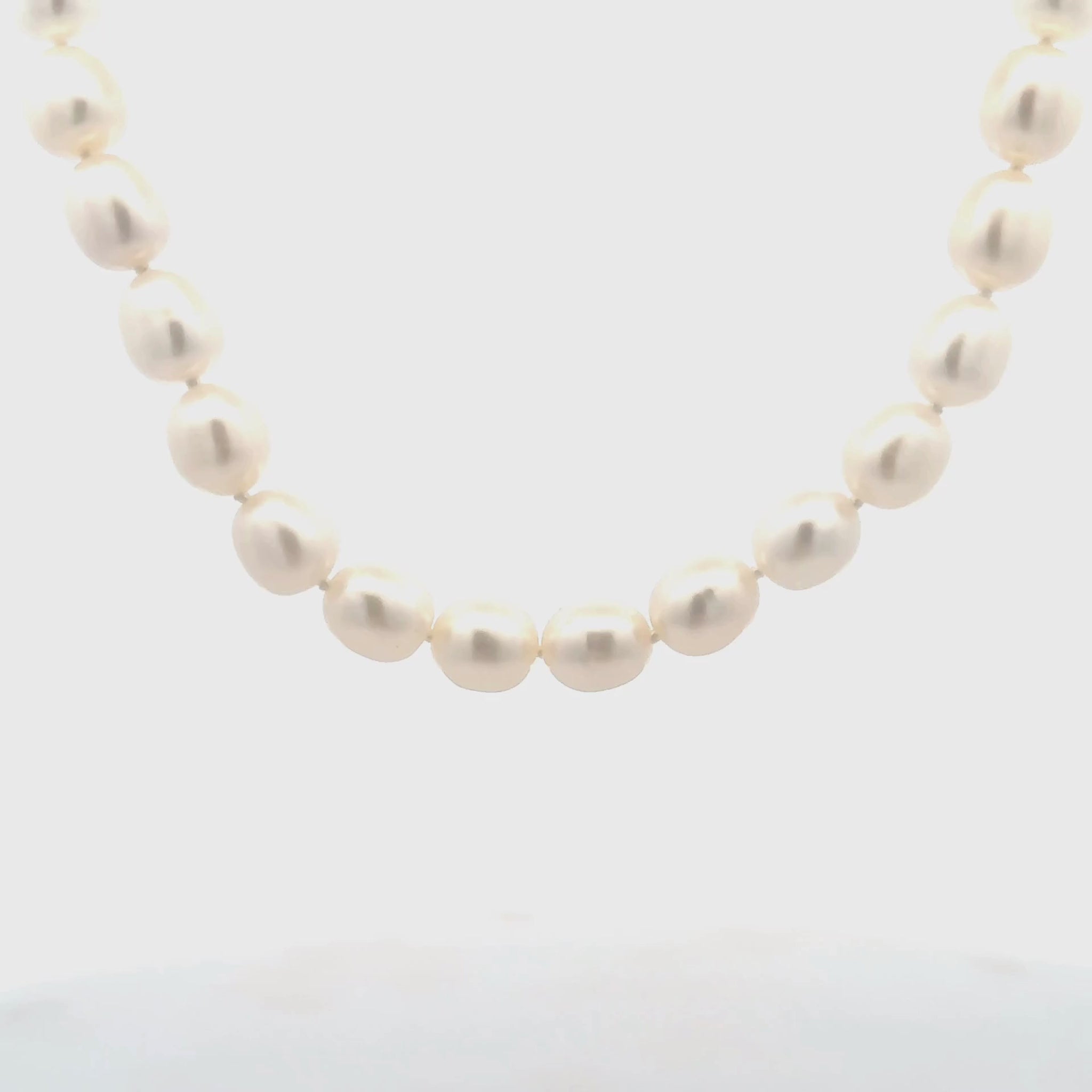 Silver Plated Freshwater 8.5-9 mm Pearl Strand 360 view video