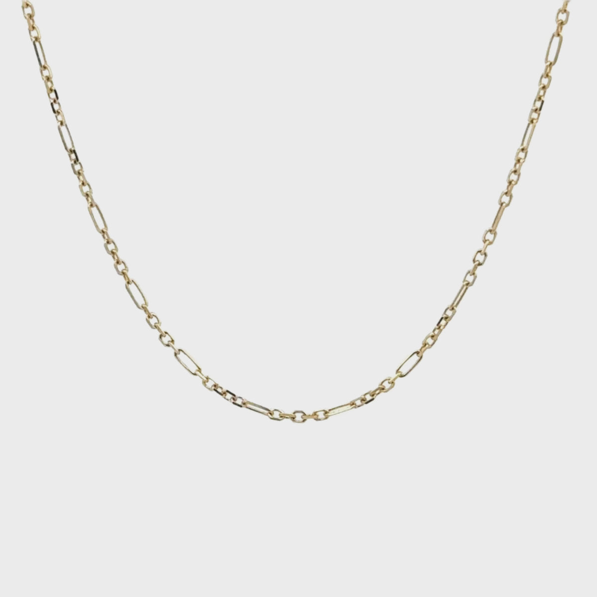 9K Yellow Gold Polished 45cm Figaro Chain 360 view