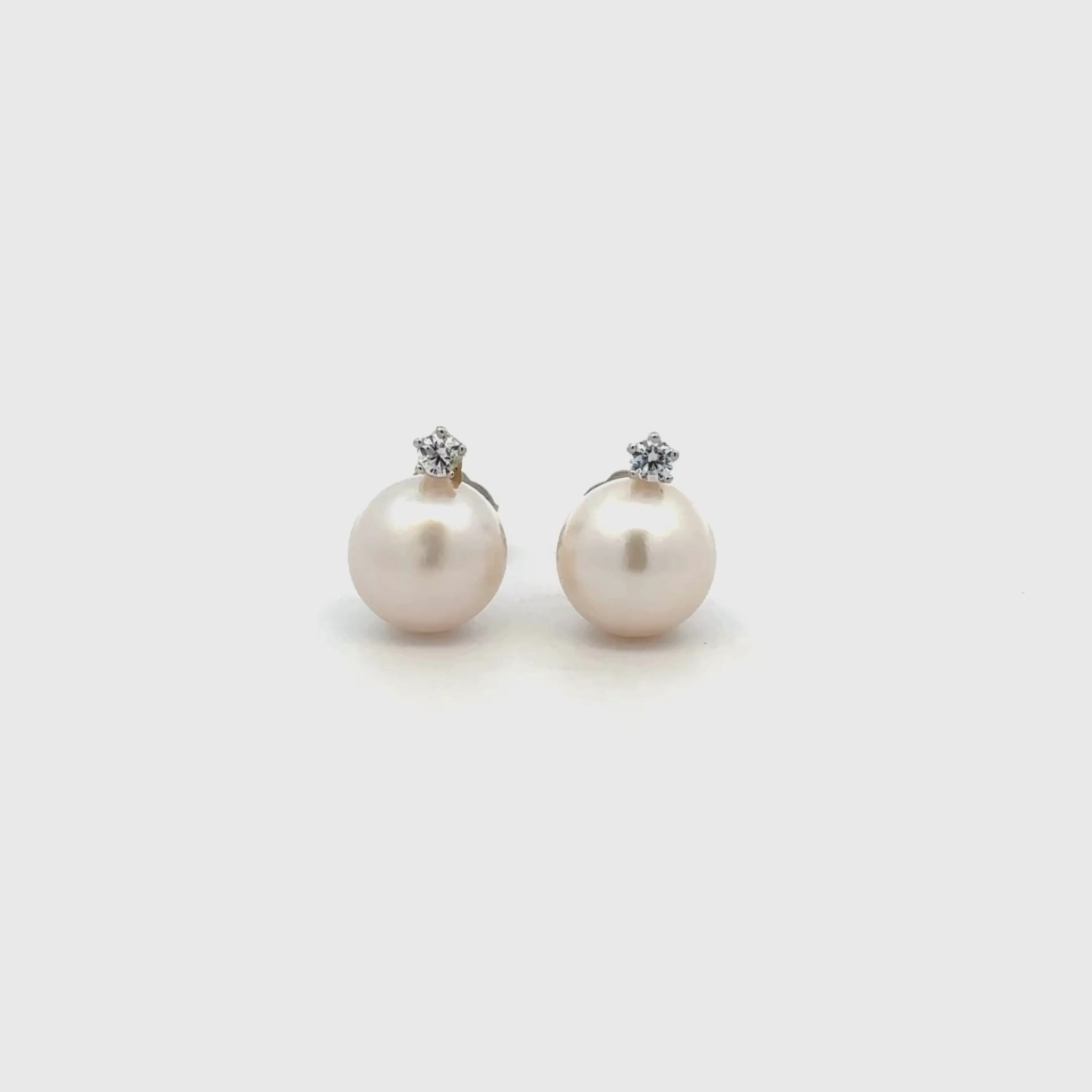 Sterling Silver Freshwater 8-8.5 mm Pearl Stud Earrings 360 view video
