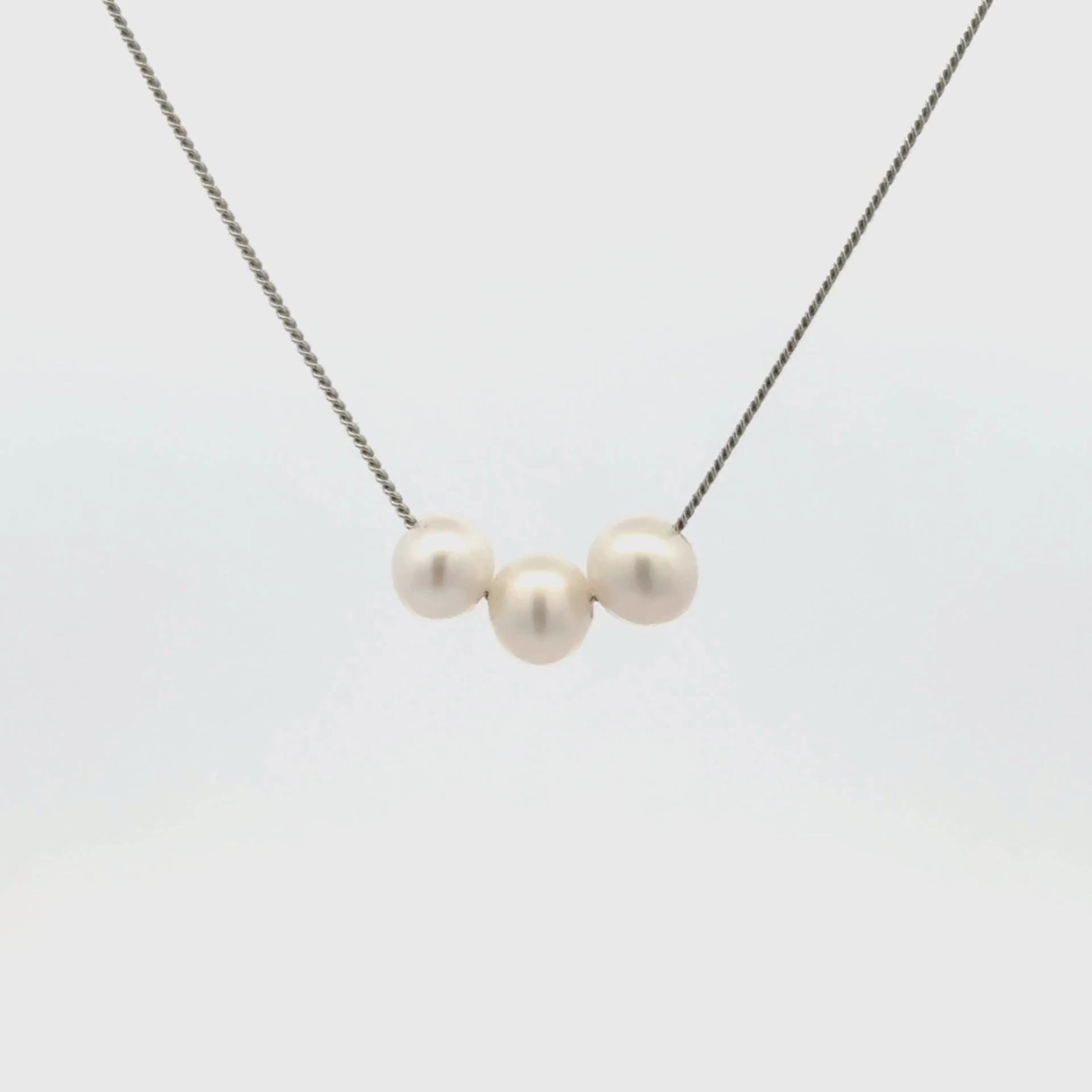 Sterling Silver Freshwater Pearl Necklace 360 Degree video 