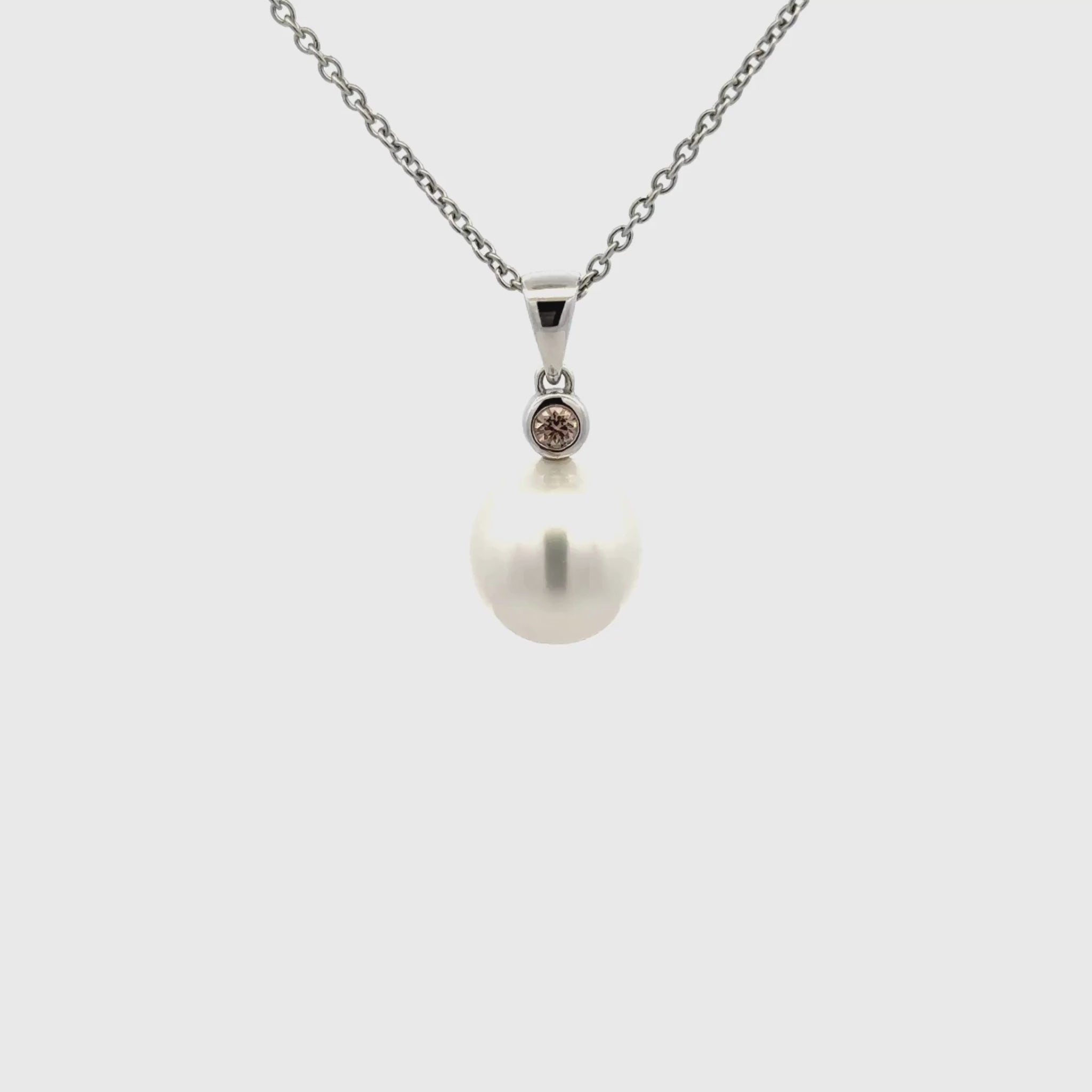 9K White Gold Australian South Sea 11-12 mm Cultured Pearl & Diamond Pendant 360 view video