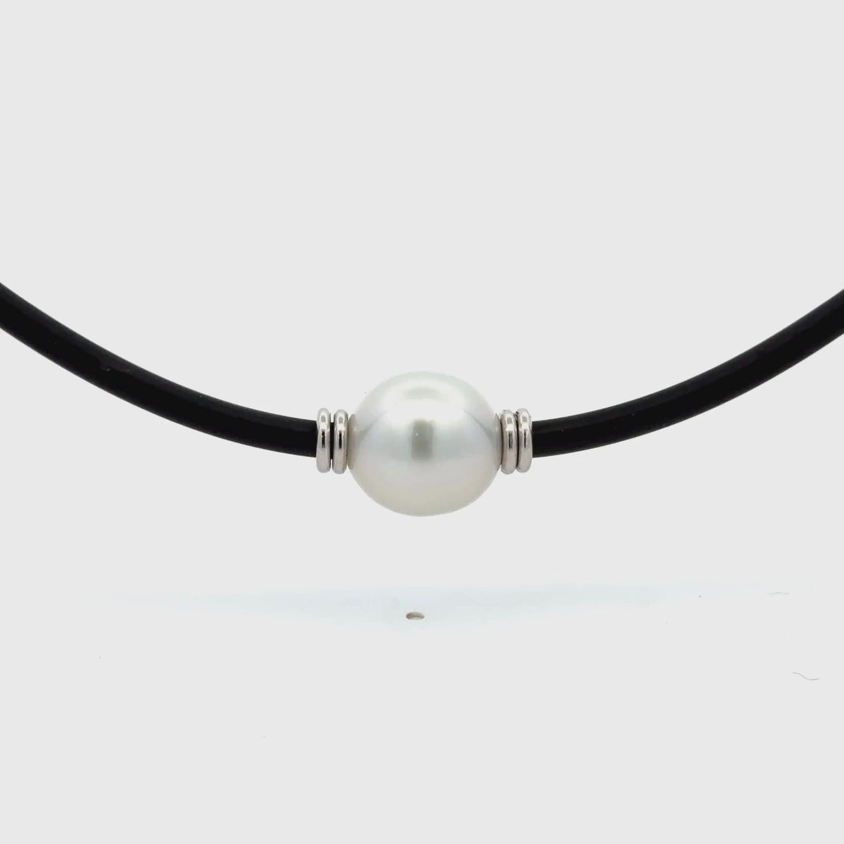 Sterling Silver Australian South Sea 11-12 mm Cultured Pearl Neoprene Necklace 360 view