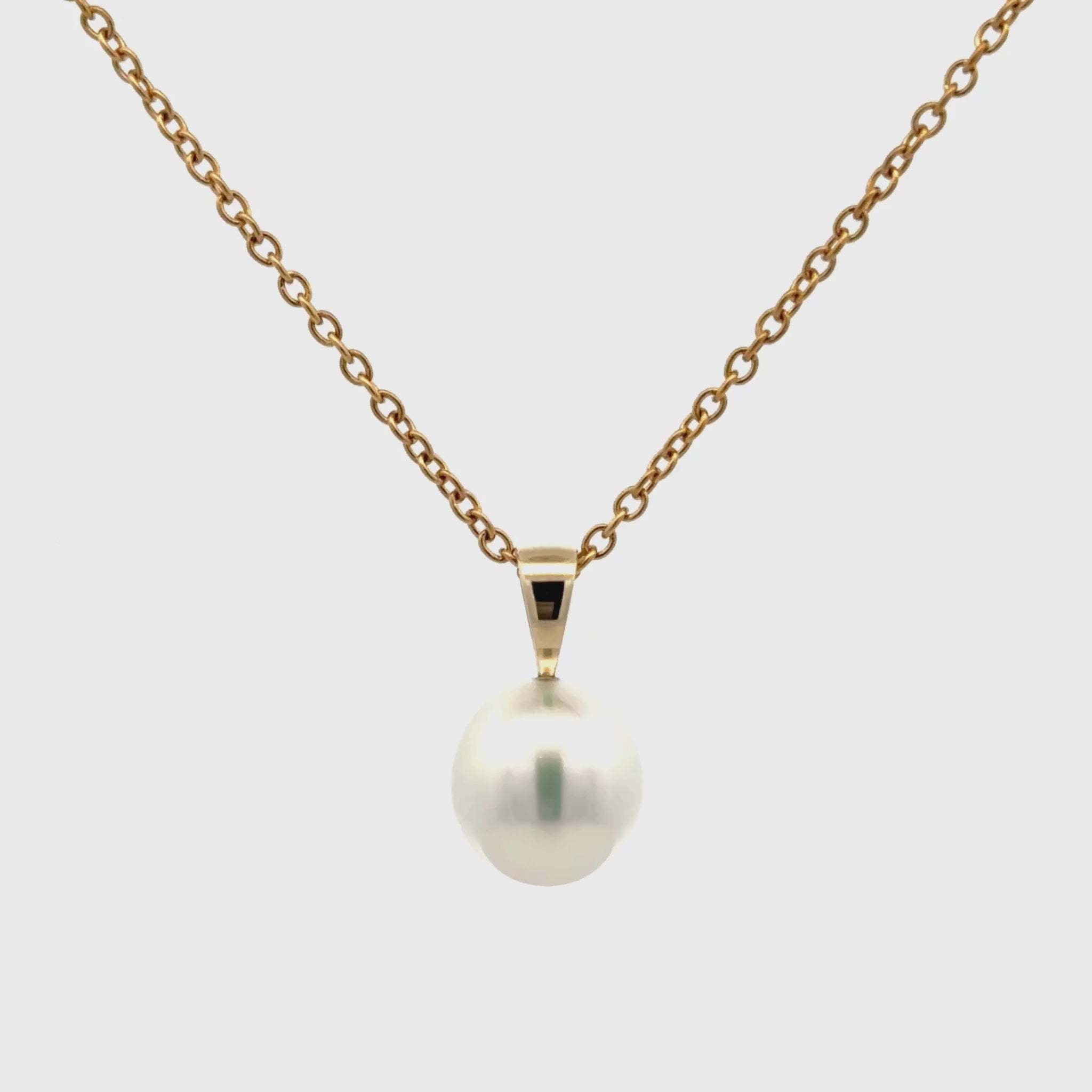 9K Yellow Gold Australian South Sea 9-10 mm Cultured Pearl Pendant 360 view video