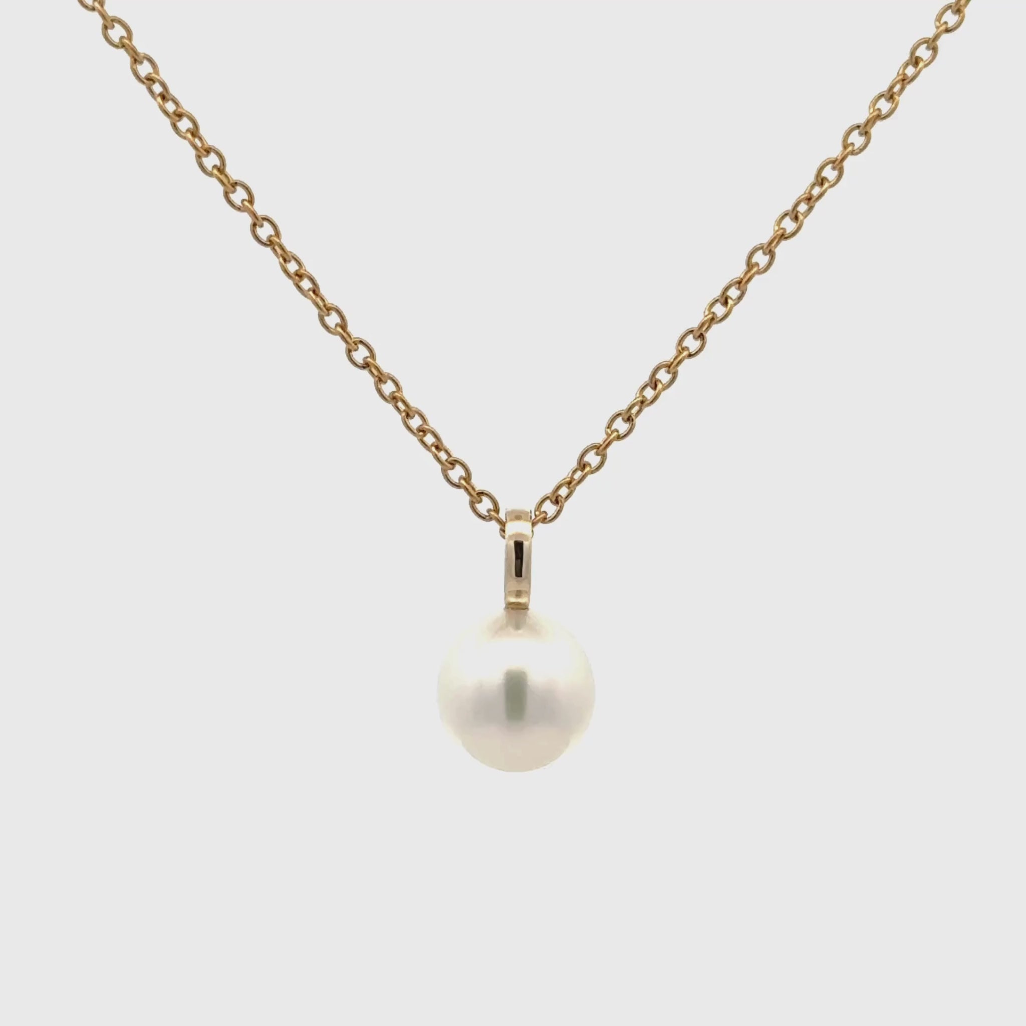 9K Yellow Gold Australian South Sea 9-10 mm Cultured Pearl Pendant 360 view video