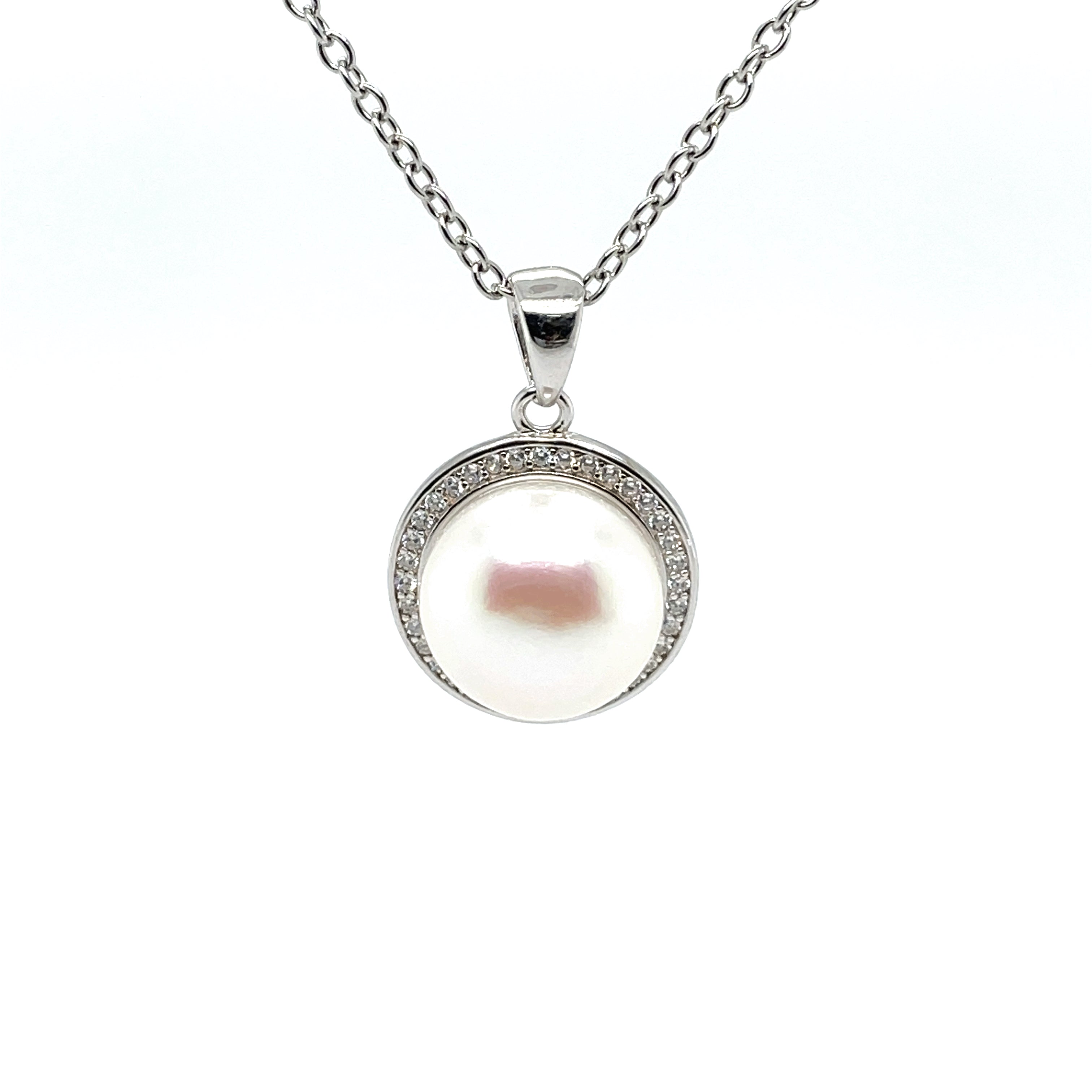 纯银淡水珍珠白色 11-12 毫米方晶锆石吊坠