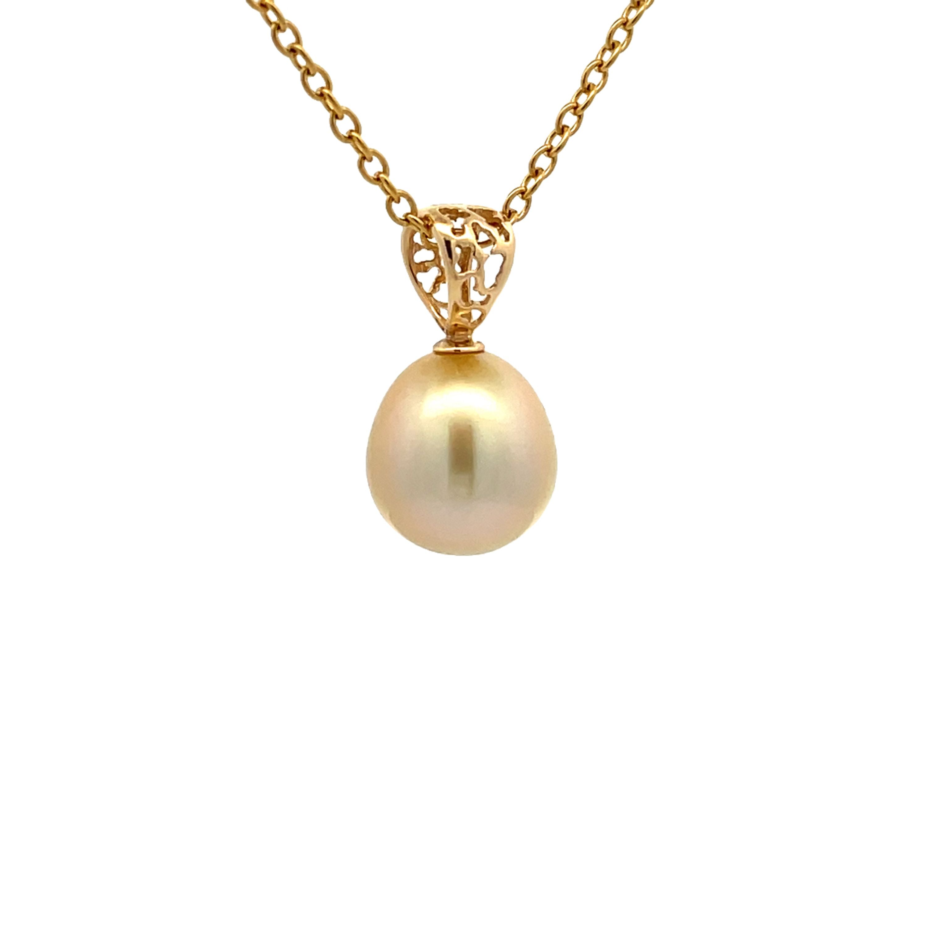 18K Yellow Gold South Sea Cultured 10 - 11mm Pearl Pendant