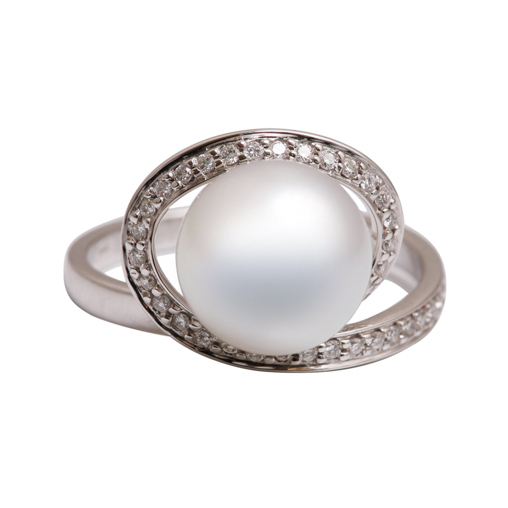 18K White Gold Australian South Sea Cultured 10 - 11 mm Pearl and Diamond Ring
