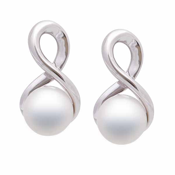纯银淡水珍珠 8-9 毫米耳环
